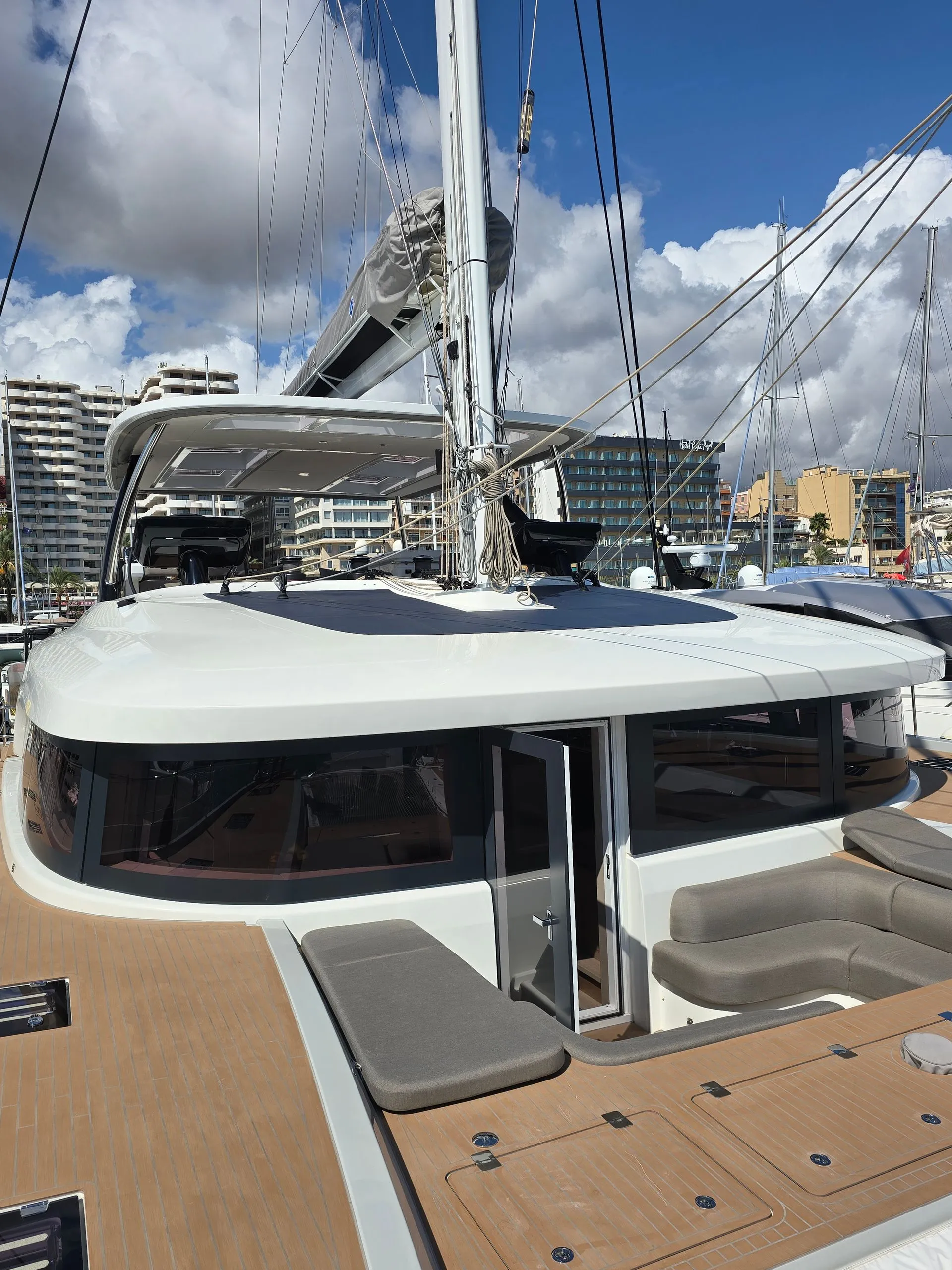 Charter Yacht TRIWING ENDOR - Lagoon Sixty5 - 4 Cabins - Split - Dubrovnik - Croatia - Adriatic