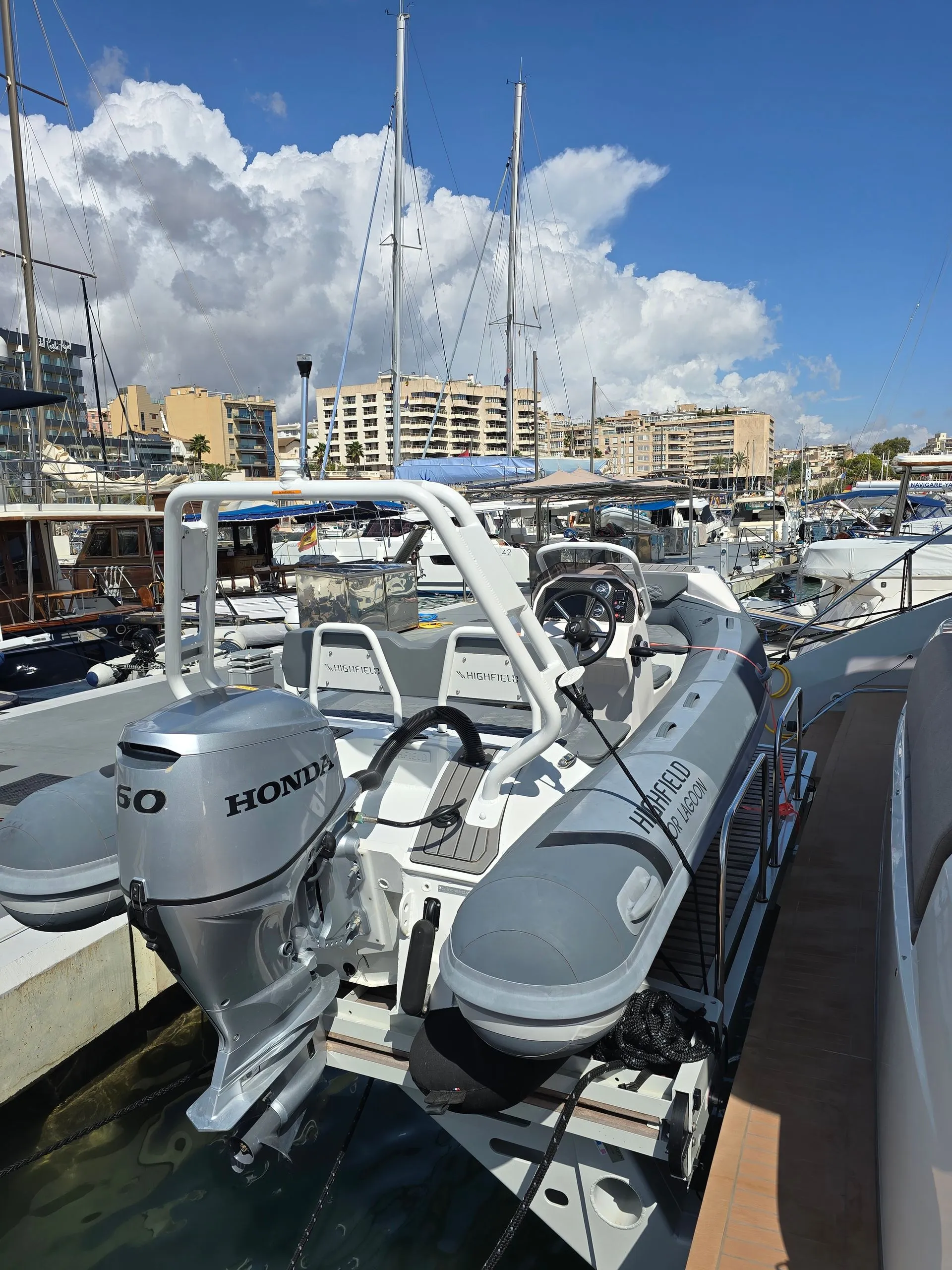 Charter Yacht TRIWING ENDOR - Lagoon Sixty5 - 4 Cabins - Split - Dubrovnik - Croatia - Adriatic