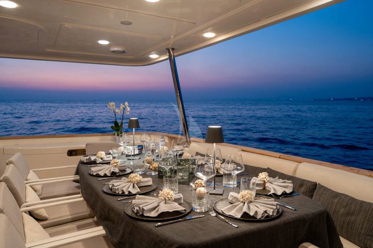 Charter Yacht EOLIA - Ferretti 86 - 5 Cabins - Naples - Capri - Positano - Amalfi Coast - Italy