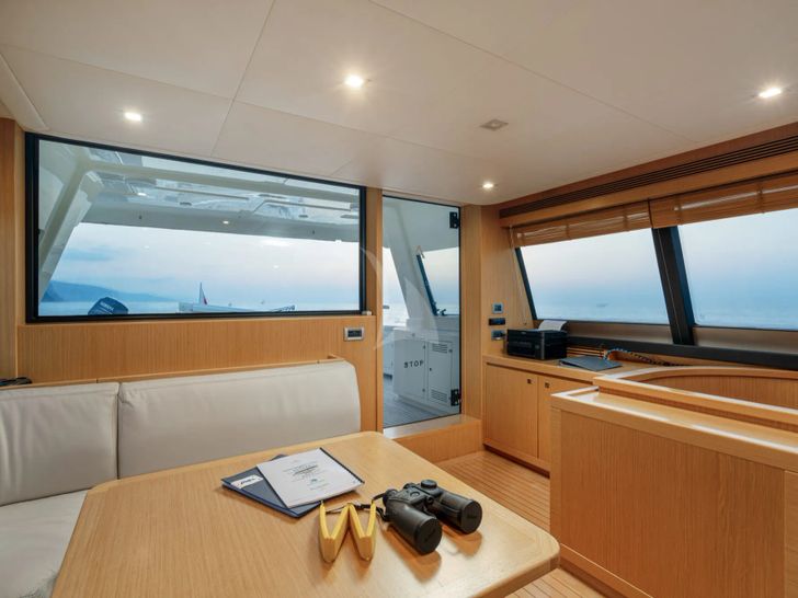 EOLIA Ferretti Skylounge EOLIA Ferretti Skylounge