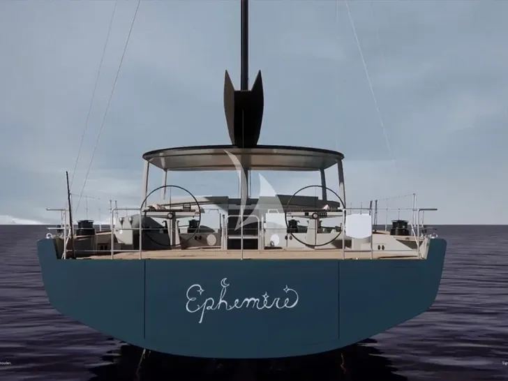 EPHEMERE YYacht Y9 - stern shot EPHEMERE YYacht Y9 - stern shot