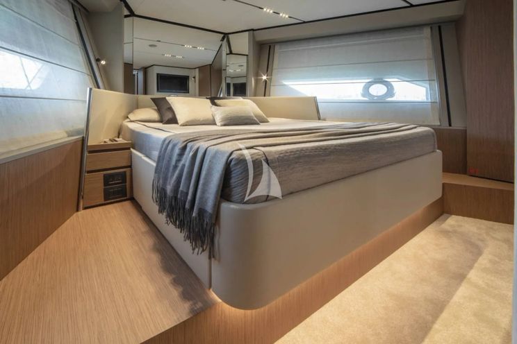 Charter Yacht ERMETE - Ferretti 720 - 4 Cabins - Sorrento - Naples - Capri - Positano - Amalfi Coast - Italy