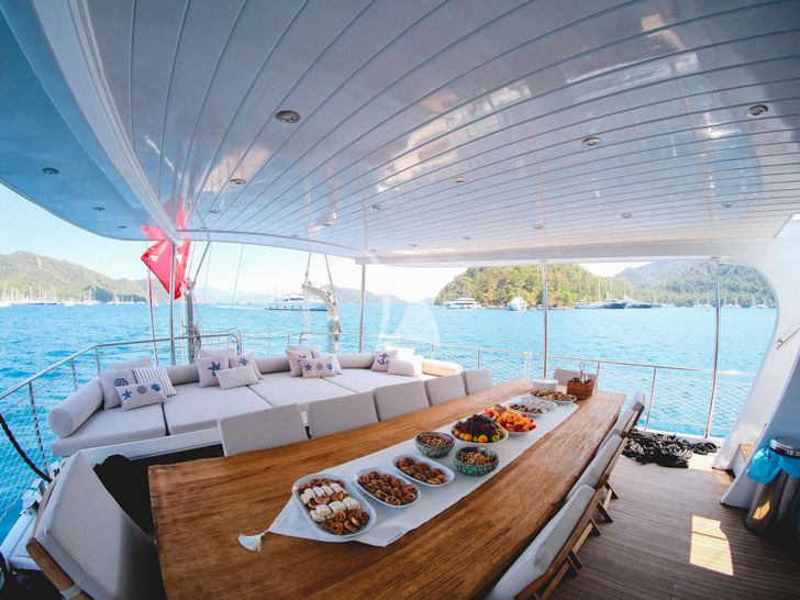 ESCAPE Gulet 27m alfresco dining area ESCAPE Gulet 27m alfresco dining area