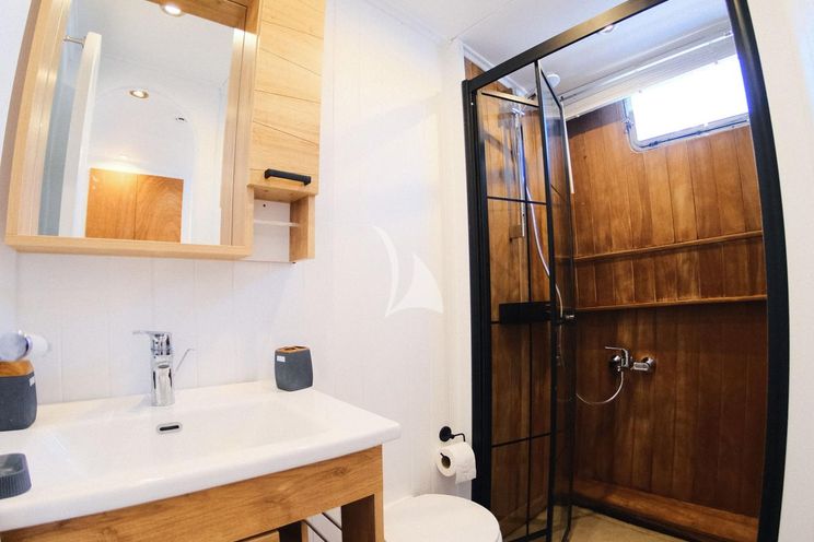 Charter Yacht ESCAPE - Gulet 27 m - 6 Cabins - Bodrum - Marmaris - Turkey