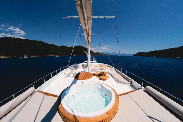 Charter Yacht ESCAPE - Gulet 27 m - 6 Cabins - Bodrum - Marmaris - Turkey