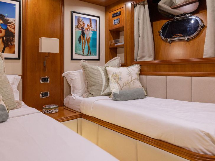 ESSOESS Alalunga 78 - twin cabin ESSOESS Alalunga 78 - twin cabin