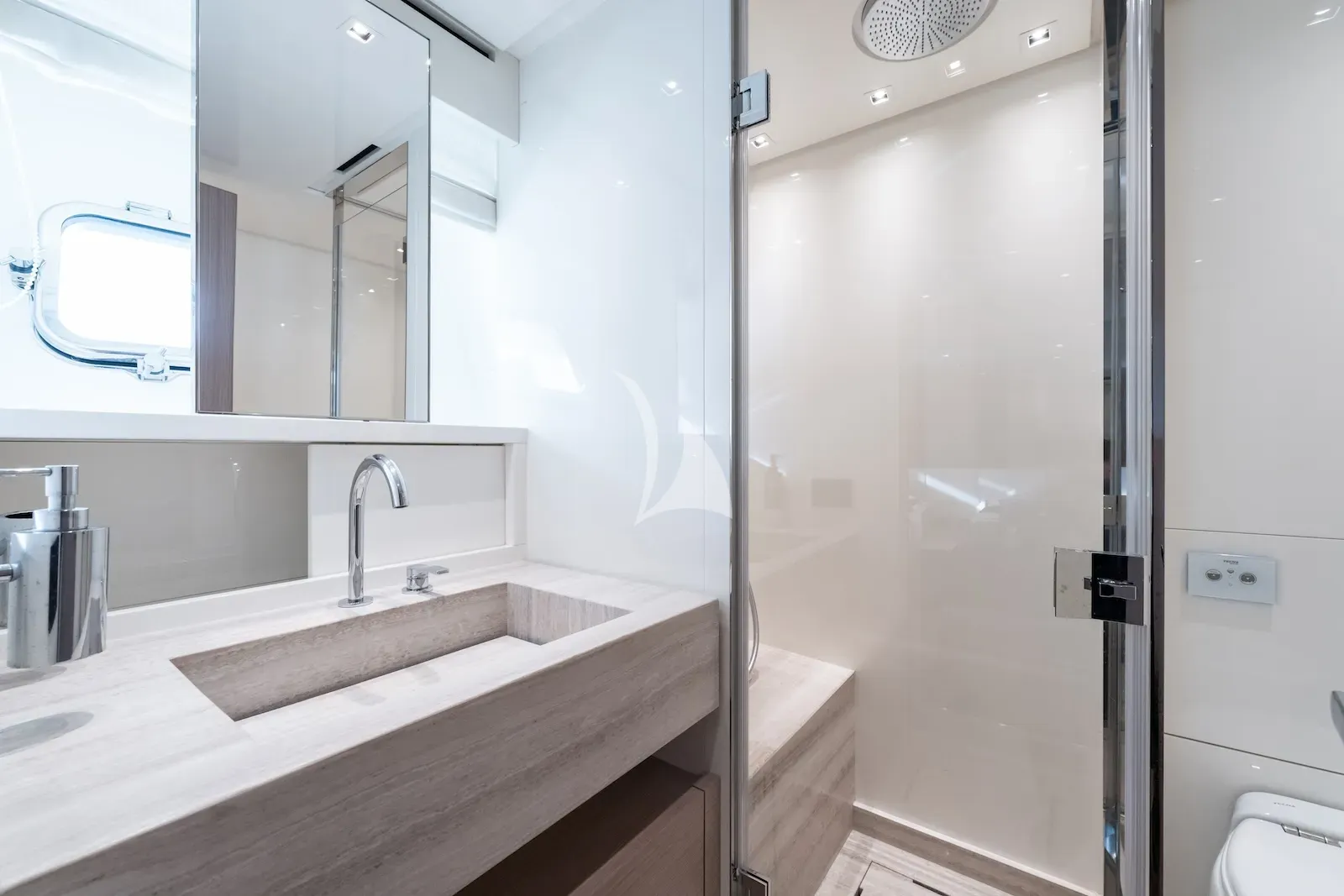 Charter Yacht ESTIA - Sanlorenzo SX88 - 4 Cabins - La Spezia - Genoa - Liguria - Italian Riviera