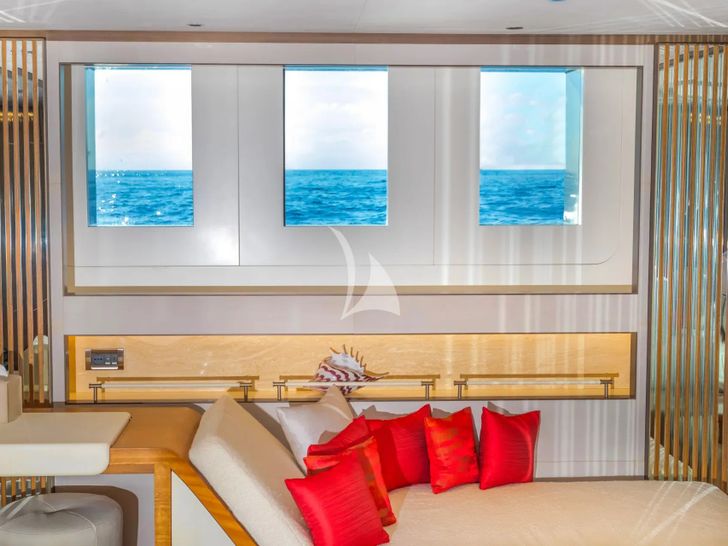 ETERNAL SPARK Bilgin 163 I - VIP cabin 1 sofa ETERNAL SPARK Bilgin 163 I - VIP cabin 1 sofa