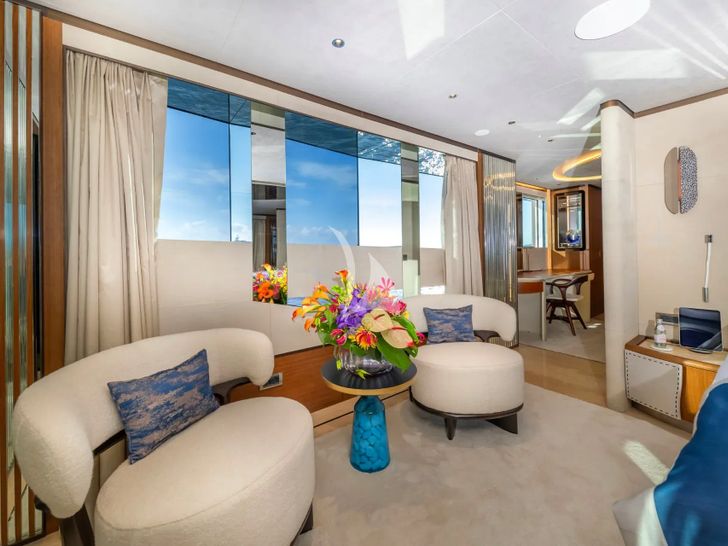 ETERNAL SPARK Bilgin 163 I - master cabin seating area ETERNAL SPARK Bilgin 163 I - master cabin seating area