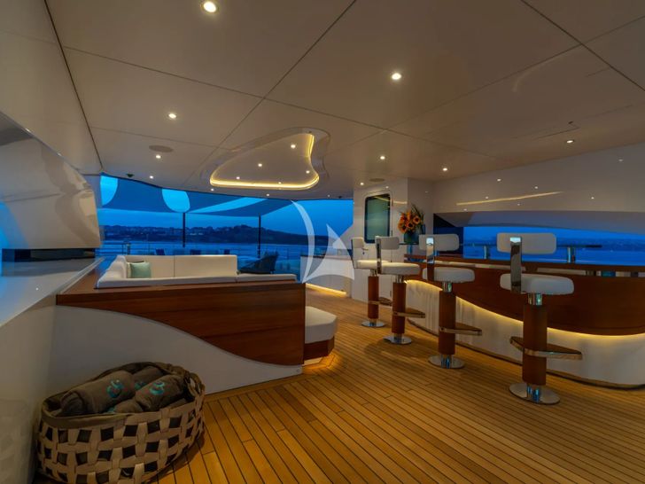 ETERNAL SPARK Bilgin 163 I - sun deck lounge and bar ETERNAL SPARK Bilgin 163 I - sun deck lounge and bar