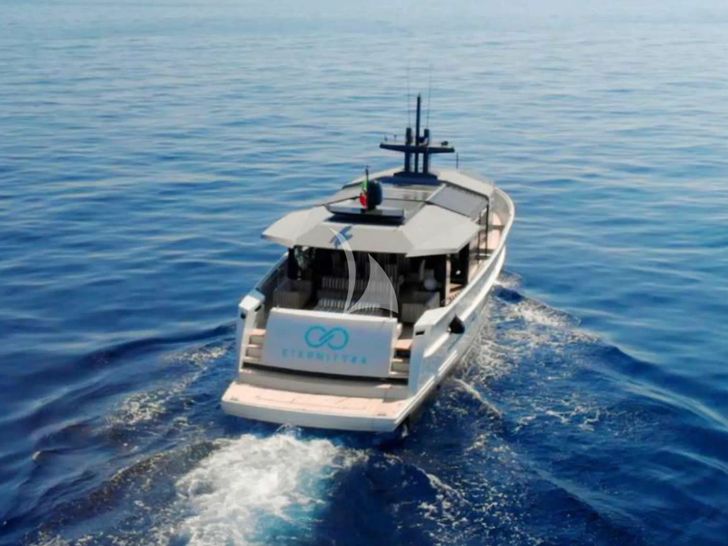 ETERNITY 44 Arcadia A85 - cruising aft shot ETERNITY 44 Arcadia A85 - cruising aft shot