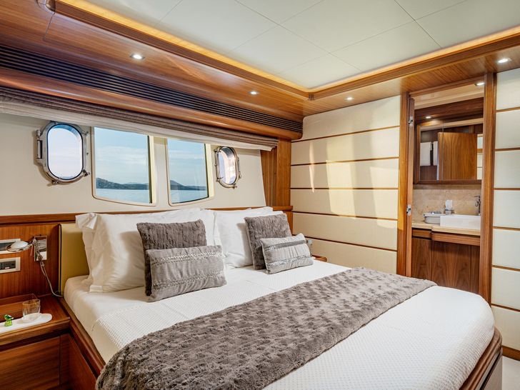 ETHNA Yacht Double ETHNA Yacht Double