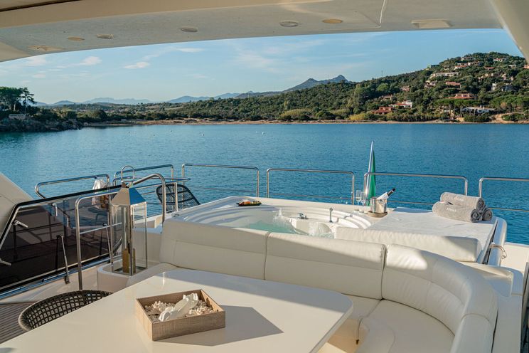 Charter Yacht ETHNA - Ferretti 97 - 5 Cabins - Naples - Capri - Amalfi Coast - Milazzo