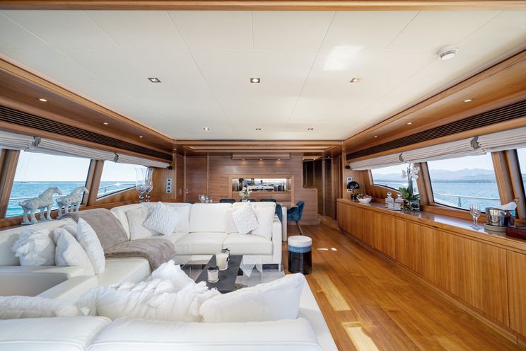 Charter Yacht ETHNA - Ferretti 97 - 5 Cabins - Naples - Capri - Amalfi Coast - Milazzo