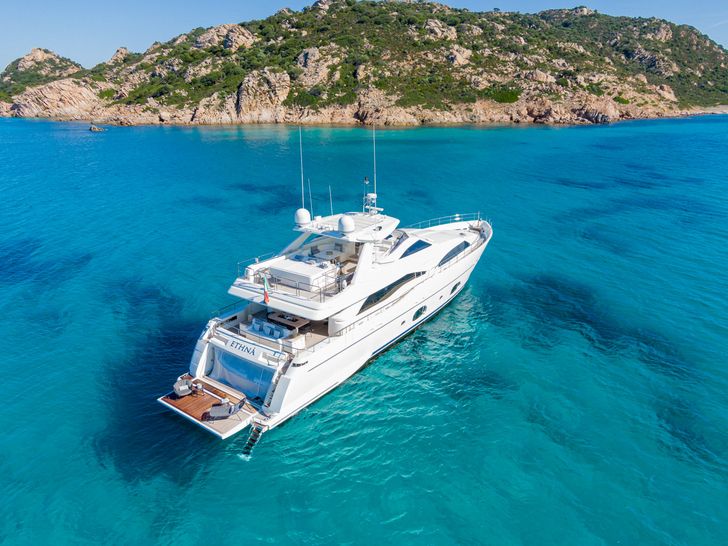 ETHNA Yacht Stern ETHNA Yacht Stern
