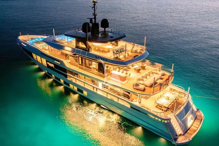 Charter Yacht EVA4EVA - Mangusta Oceano 44m - 6 Cabins - Zadar - Split - Dubrovnik - Hvar - Croatia - Kotor - Montenegro