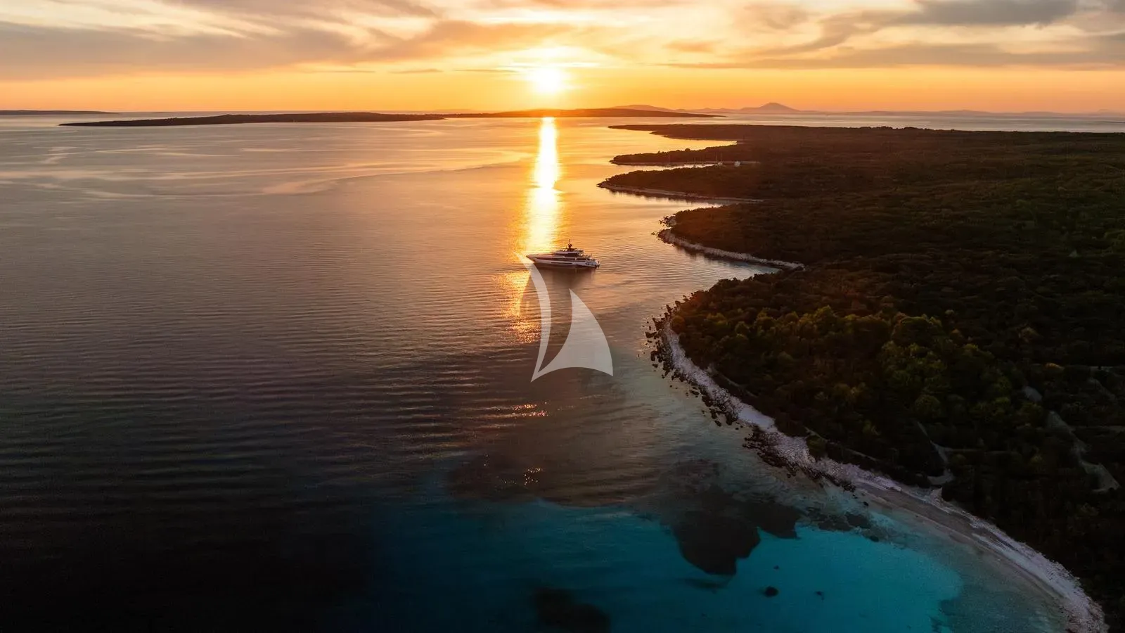 Charter Yacht EVA4EVA - Mangusta Oceano 44m - 6 Cabins - Zadar - Split - Dubrovnik - Hvar - Croatia - Kotor - Montenegro