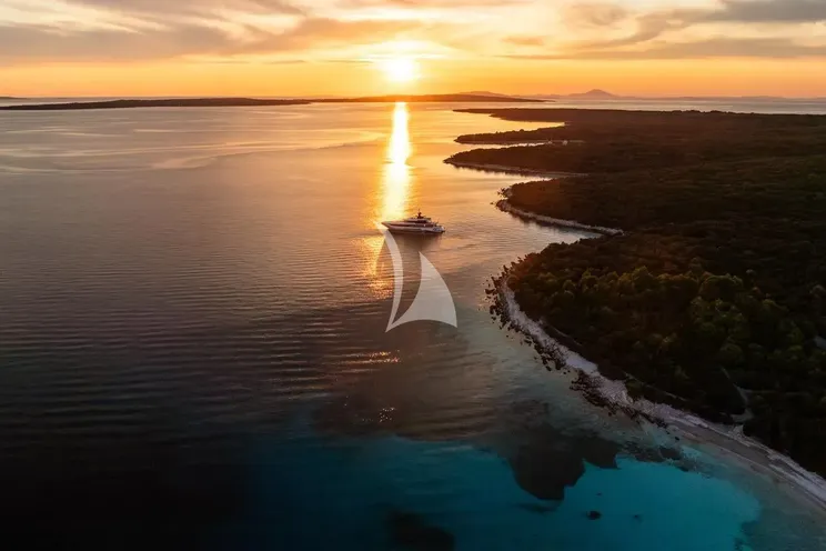 Charter Yacht EVA4EVA - Mangusta Oceano 44m - 6 Cabins - Zadar - Split - Dubrovnik - Hvar - Croatia - Kotor - Montenegro