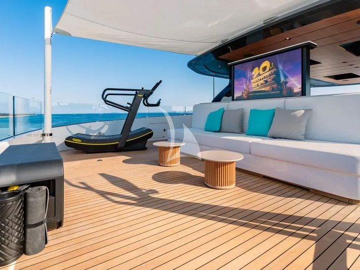 EVA4EVA Mangusta Oceano 44m - sundeck cinema lounge and gym EVA4EVA Mangusta Oceano 44m - sundeck cinema lounge and gym