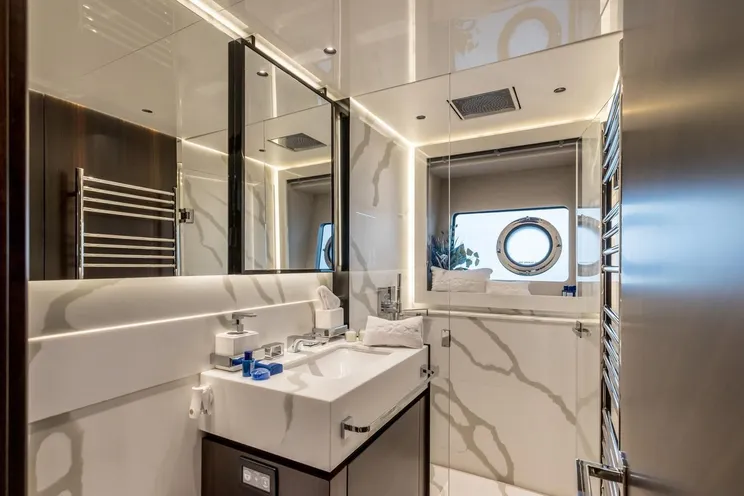 Charter Yacht EXIT - Sunseeker 90 Ocean - 4 Cabins - Trogir - Split - Dubrovnik - Hvar - Croatia