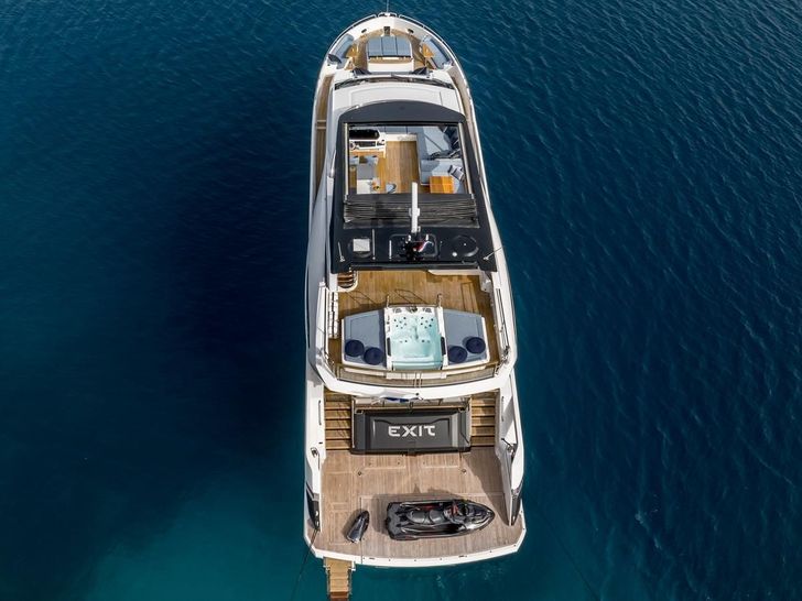 EXIT Sunseeker 90 Ocean - aerial aft shot EXIT Sunseeker 90 Ocean - aerial aft shot