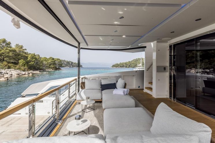 Charter Yacht EXIT - Sunseeker 90 Ocean - 4 Cabins - Trogir - Split - Dubrovnik - Hvar - Croatia