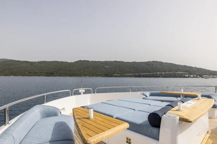 Charter Yacht EXIT - Sunseeker 90 Ocean - 4 Cabins - Trogir - Split - Dubrovnik - Hvar - Croatia