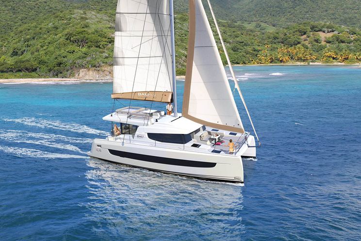 Charter Yacht EXODUS - Bali 4.4 - 5 Cabins - Abacos - Nassau - Exumas - Bahamas