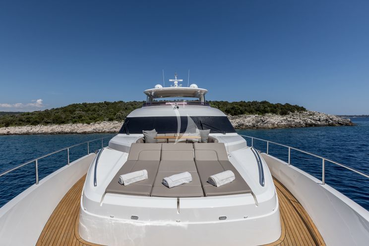 Charter Yacht EXPERIENCE - Princess 98 - 5 Cabins - Split - Dubrovnik - Hvar - Croatia