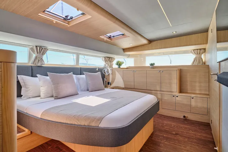 Charter Yacht EXPLORION - Aquila 54 - 4 Cabins - Athens - Mykonos - Paros - Cyclades - Greece