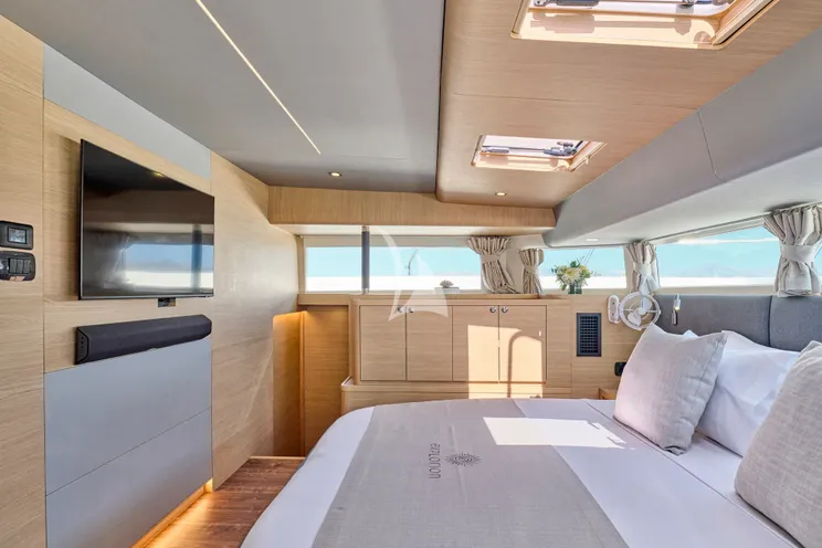 Charter Yacht EXPLORION - Aquila 54 - 4 Cabins - Athens - Mykonos - Paros - Cyclades - Greece