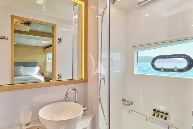 Charter Yacht EXPLORION - Aquila 54 - 4 Cabins - Athens - Mykonos - Paros - Cyclades - Greece