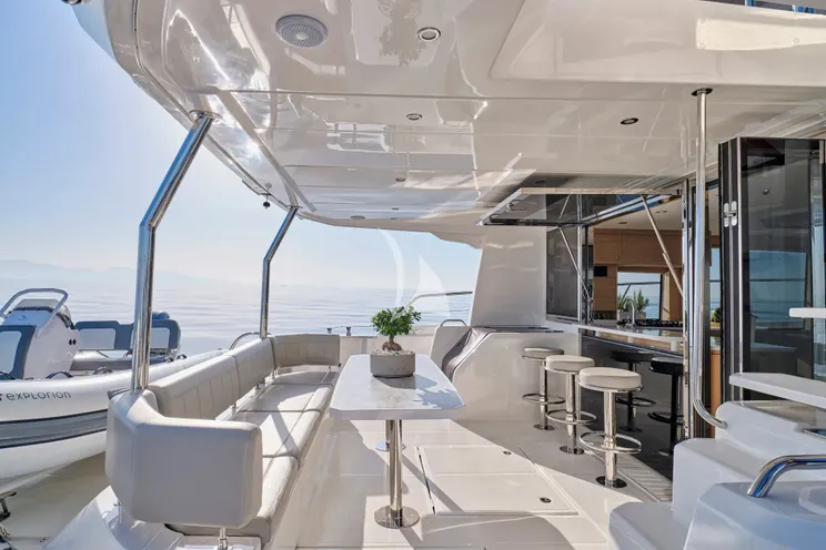 Charter Yacht EXPLORION - Aquila 54 - 4 Cabins - Athens - Mykonos - Paros - Cyclades - Greece