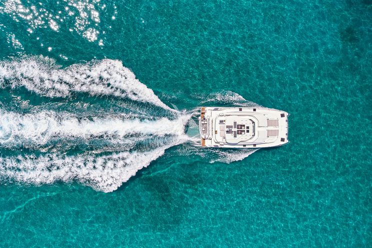 Charter Yacht EXPLORION - Aquila 54 - 4 Cabins - Athens - Mykonos - Paros - Cyclades - Greece