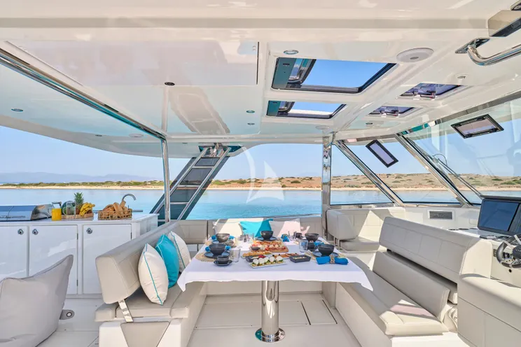 Charter Yacht EXPLORION - Aquila 54 - 4 Cabins - Athens - Mykonos - Paros - Cyclades - Greece