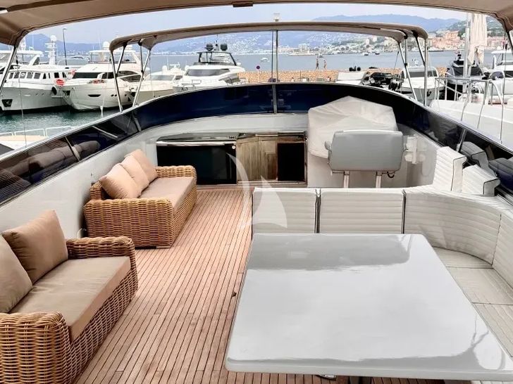 FAITH Tecnomar 32m - flybridge FAITH Tecnomar 32m - flybridge