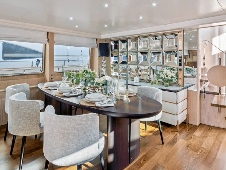 FAITH Tecnomar 32m - main dining area FAITH Tecnomar 32m - main dining area