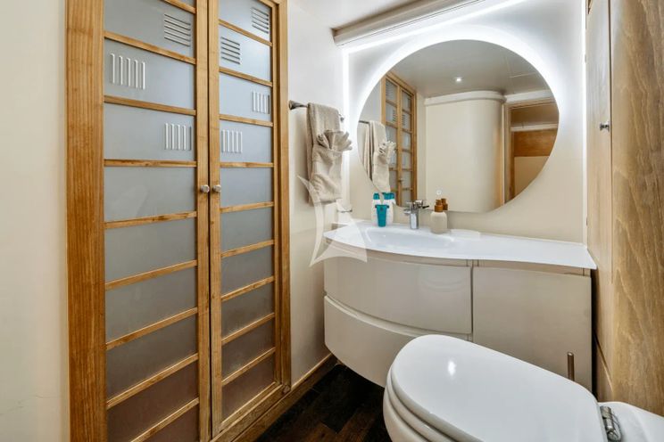 Charter Yacht FAITH - Tecnomar 32m - 4 Cabins - Cannes - St Tropez - Nice - French Riviera