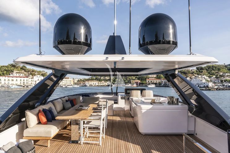 Charter Yacht FAST - Ferretti Yachts 860 - 4 Cabins - Split - Dubrovnik - Hvar - Croatia