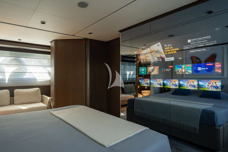 Charter Yacht FAST - Ferretti 860 - 4 Cabins - Olbia - Porto Cervo - La Maddalena - Sardinia - Italy