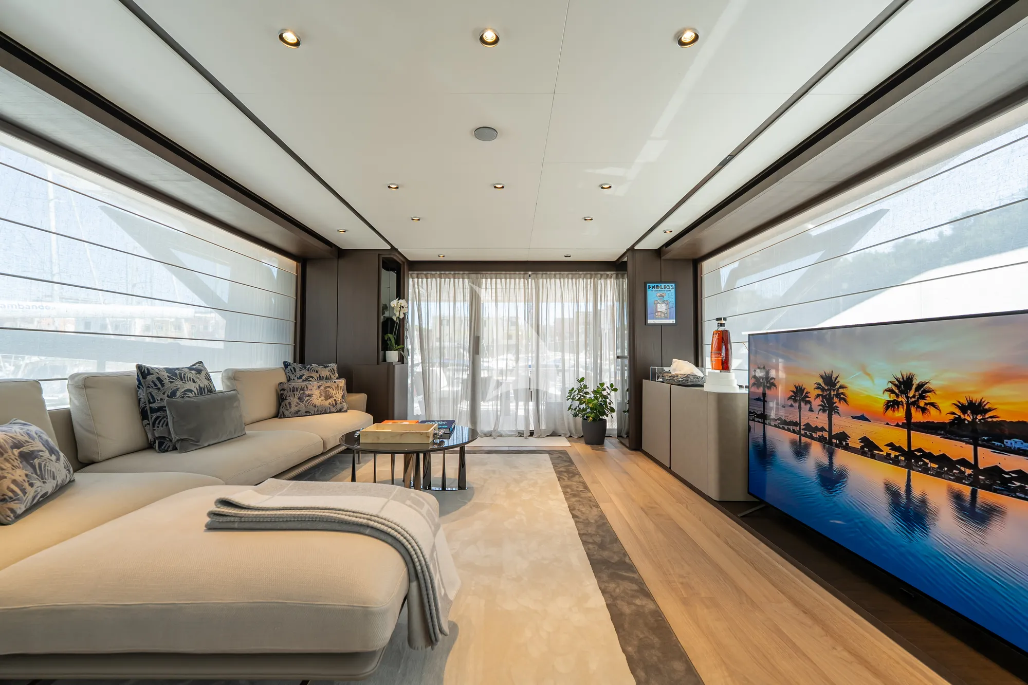 Charter Yacht FAST - Ferretti 860 - 4 Cabins - Olbia - Porto Cervo - La Maddalena - Sardinia - Italy