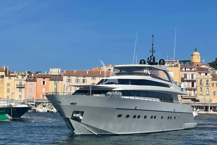 Charter Yacht FASTER - Sanlorenzo 88 - 4 Cabins - St Tropez - Cannes - Nice - Antibes - French Riviera -