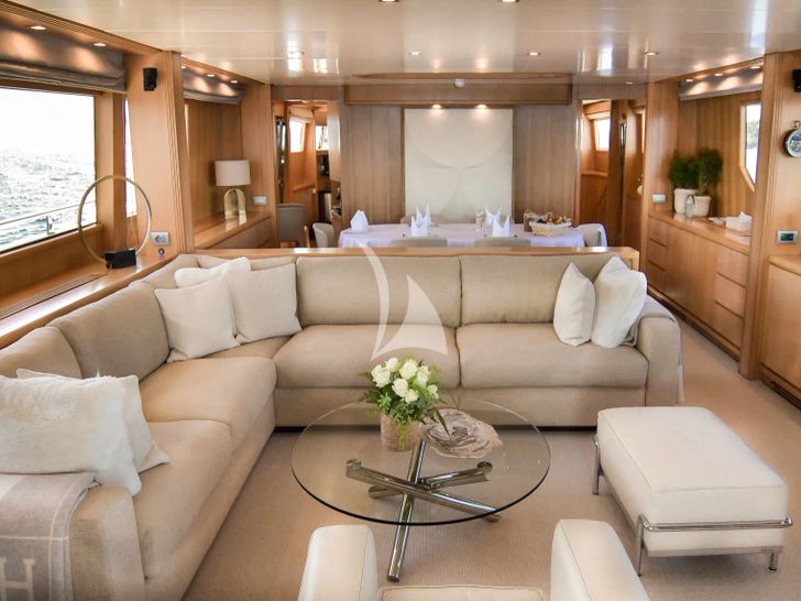 FASTER Sanlorenzo 88 - main saloon FASTER Sanlorenzo 88 - main saloon