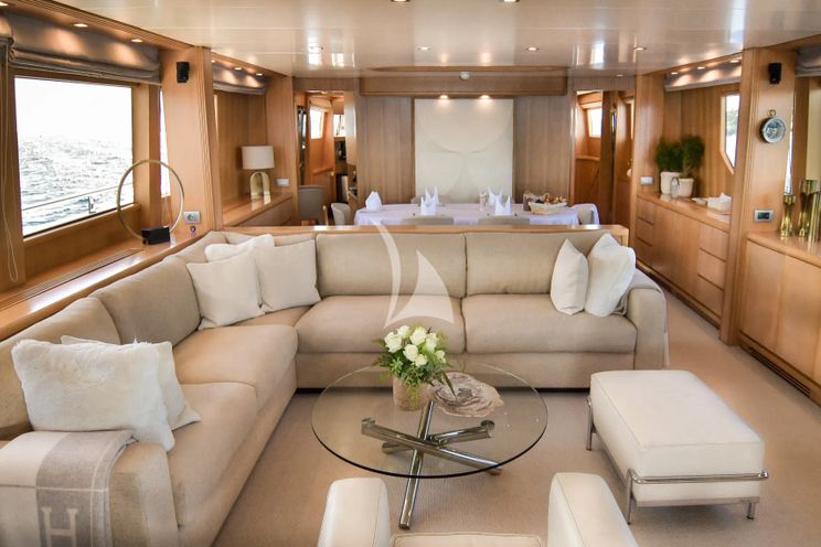 Charter Yacht FASTER - Sanlorenzo 88 - 4 Cabins - St Tropez - Cannes - Nice - Antibes - French Riviera -