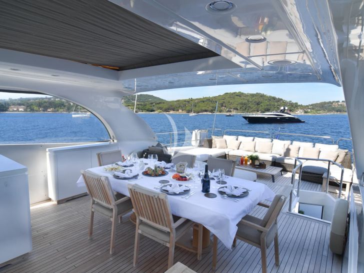 FASTER Sanlorenzo 88 - sun deck FASTER Sanlorenzo 88 - sun deck