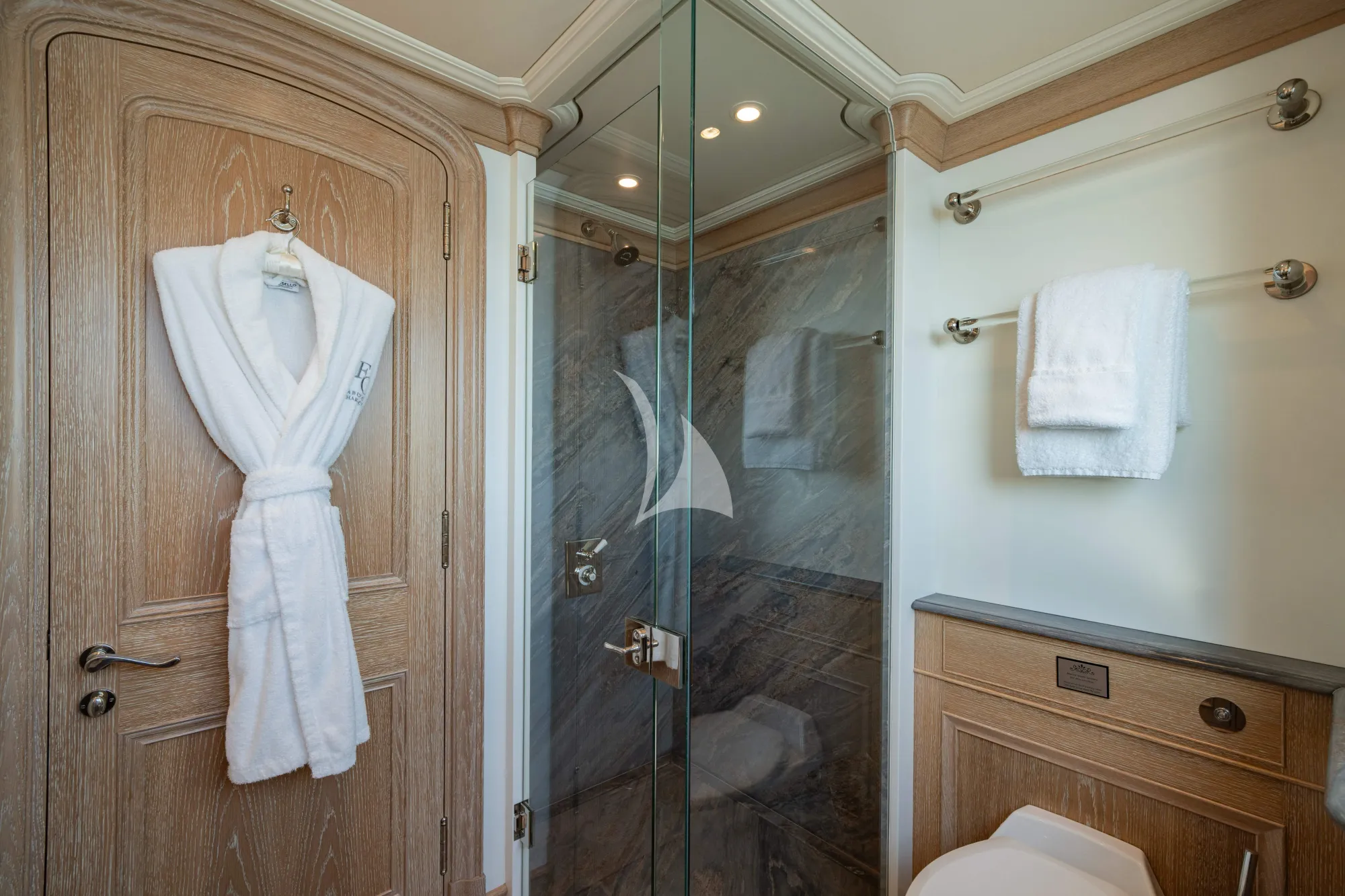 Charter Yacht FABULOUS CHARACTER - Holland Jachtbouw 42m - 5 Cabins - Nassau - Exumas - Bahamas