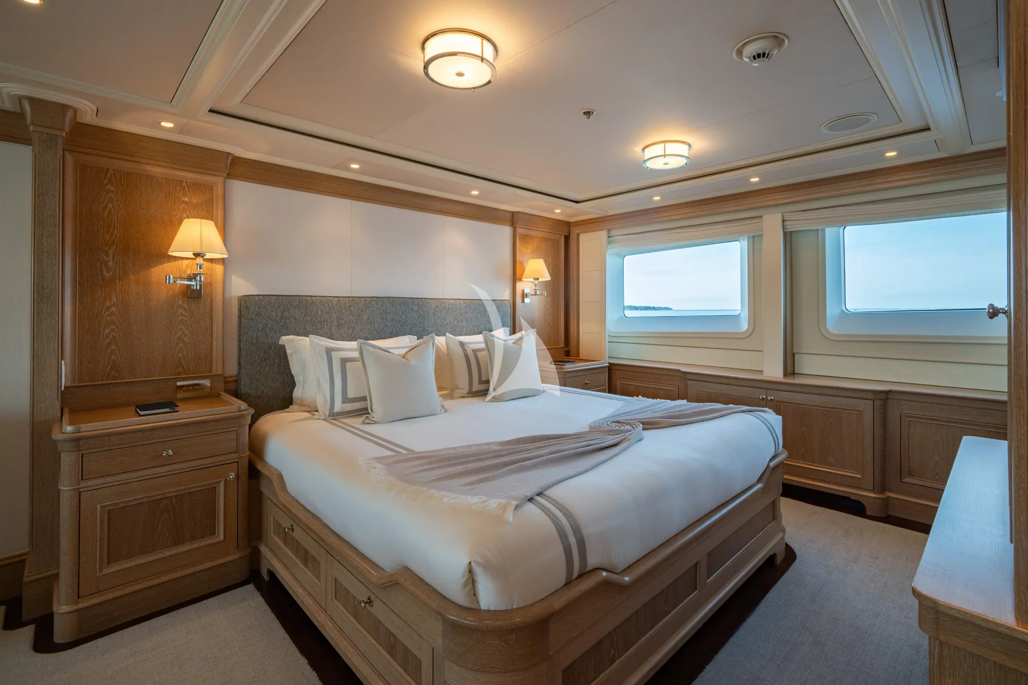 Charter Yacht FABULOUS CHARACTER - Holland Jachtbouw 42m - 5 Cabins - Nassau - Exumas - Bahamas