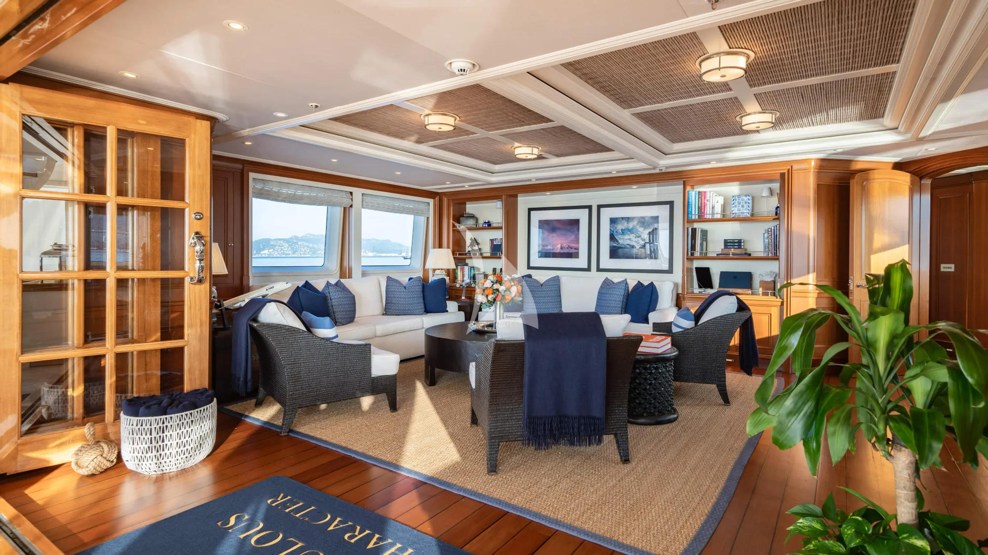 Charter Yacht FABULOUS CHARACTER - Holland Jachtbouw 42m - 5 Cabins - Nassau - Exumas - Bahamas
