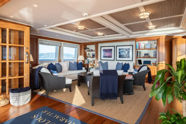 Charter Yacht FABULOUS CHARACTER - Holland Jachtbouw 42m - 5 Cabins - Nassau - Exumas - Bahamas