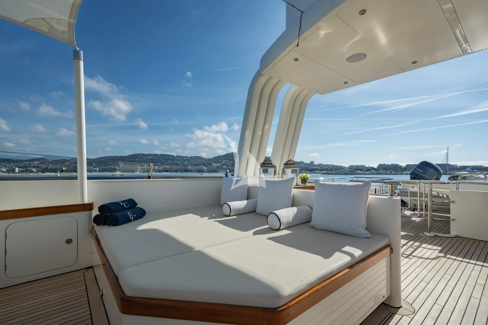 Charter Yacht FABULOUS CHARACTER - Holland Jachtbouw 42m - 5 Cabins - Nassau - Exumas - Bahamas